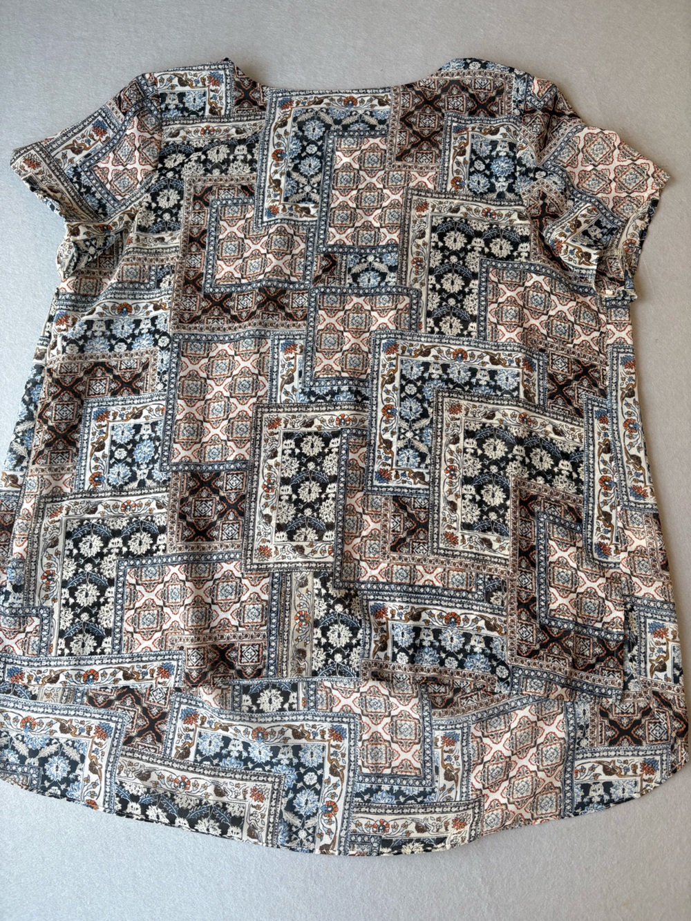 J. Jill Floral Mosaic Sheer Short-Sleeve Patchwork Print Shirt sz L - Picture 9 of 9